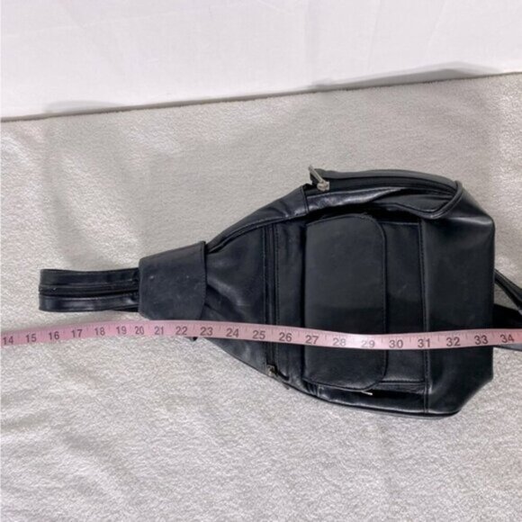 Vintage 90s Black Faux Leather Convertible Shoulder Bag  Backpack - Picture 15 of 16
